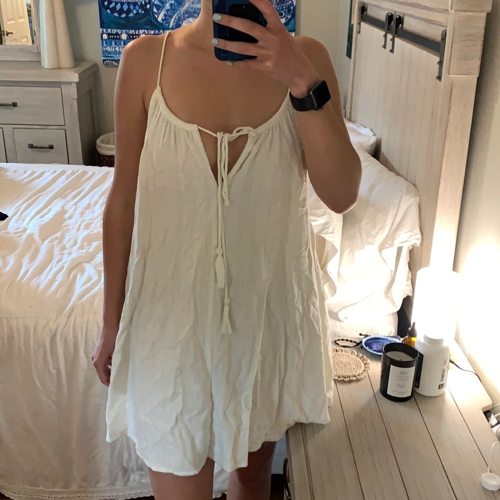White bohemian dress by ripcurl
